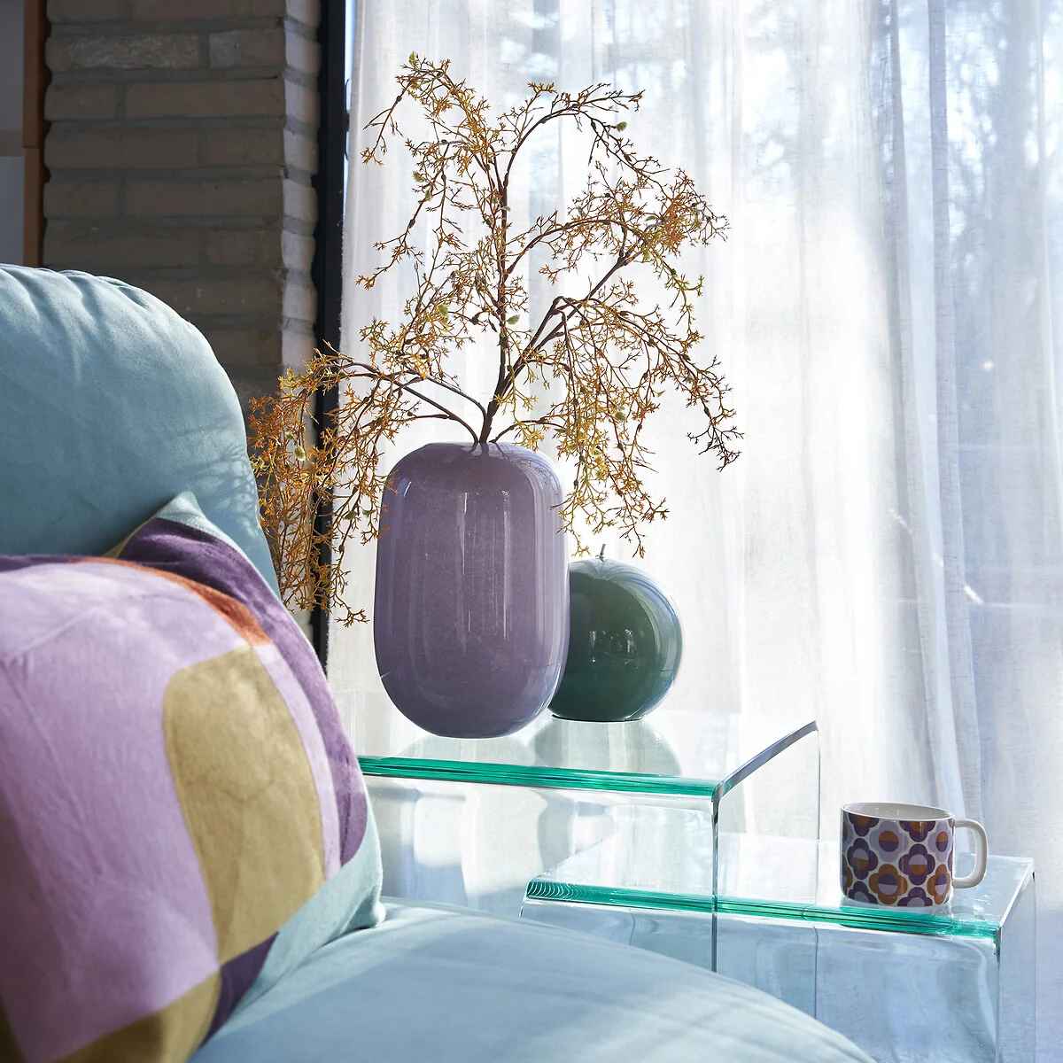 Iva 23.5cm High Rounded Glass Vase – image 2