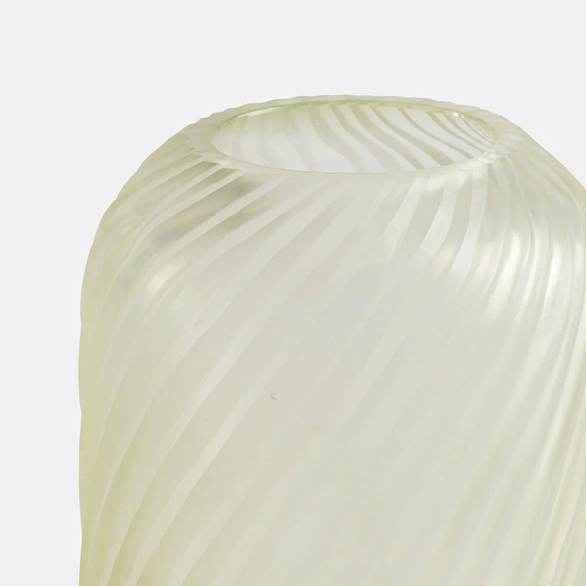 Azea Ribbed Glass Vase H13cm – image 3