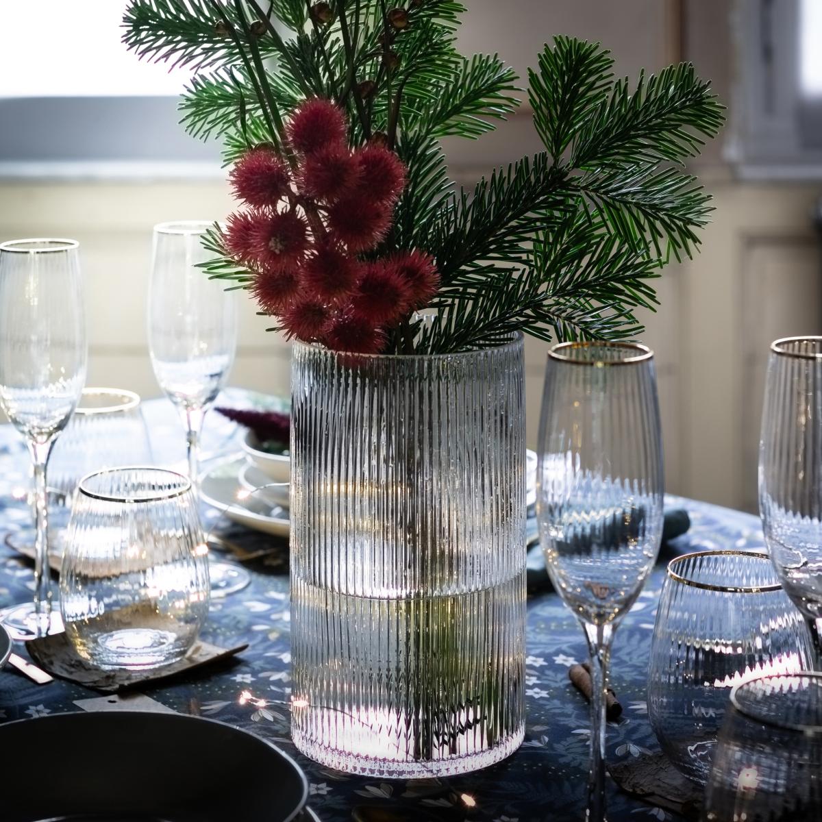Afa 22.5cm High Straight Grooved Glass Vase – image 9