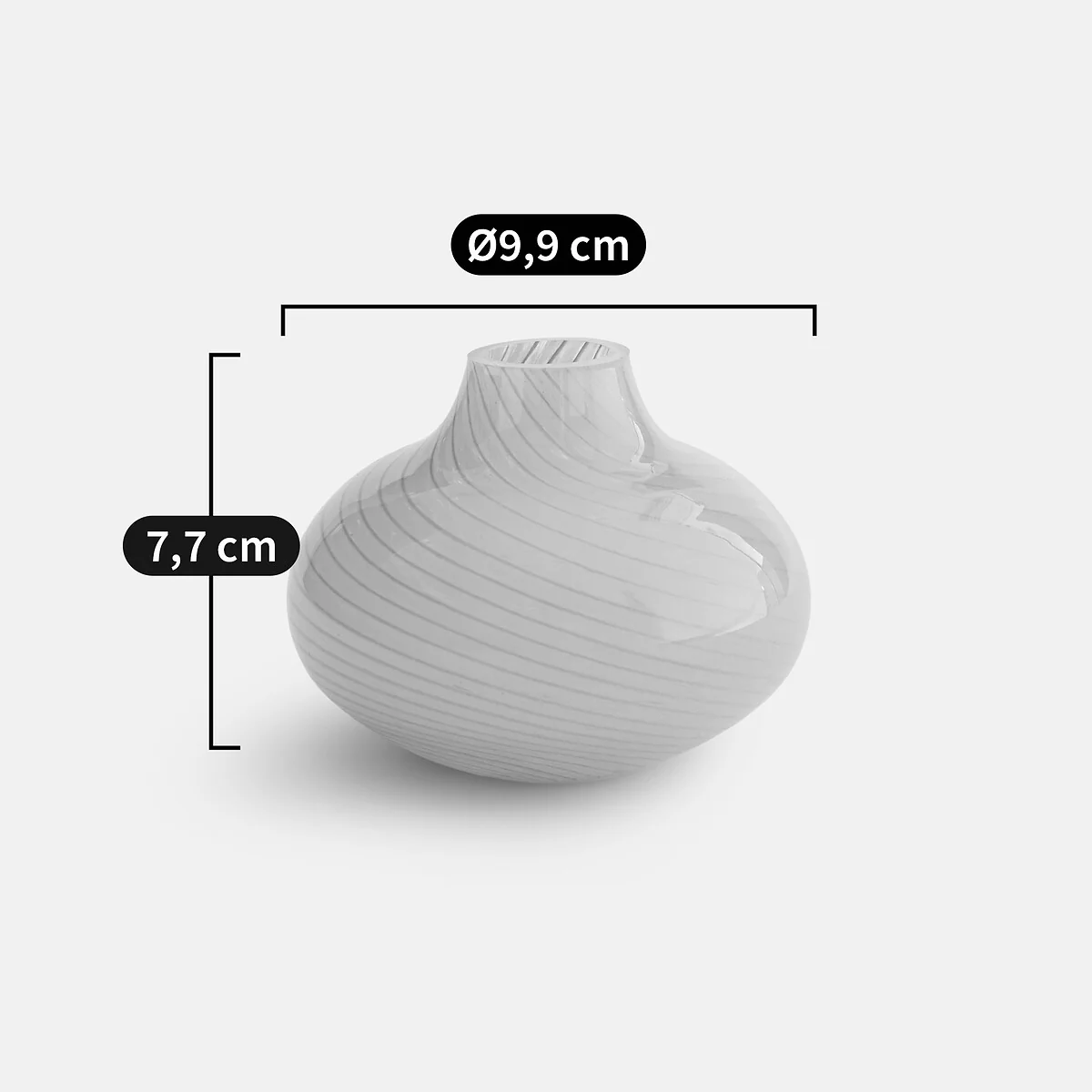 Marlia Glass Vase, Height 7.7cm – image 5