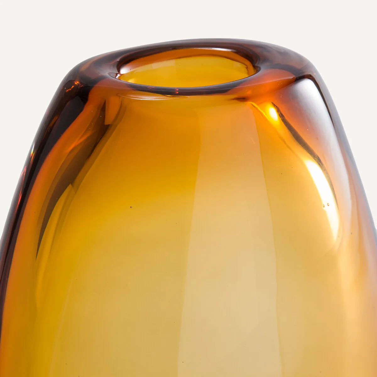 Myra Vase in Hand-Blown Glass H20cm – image 4