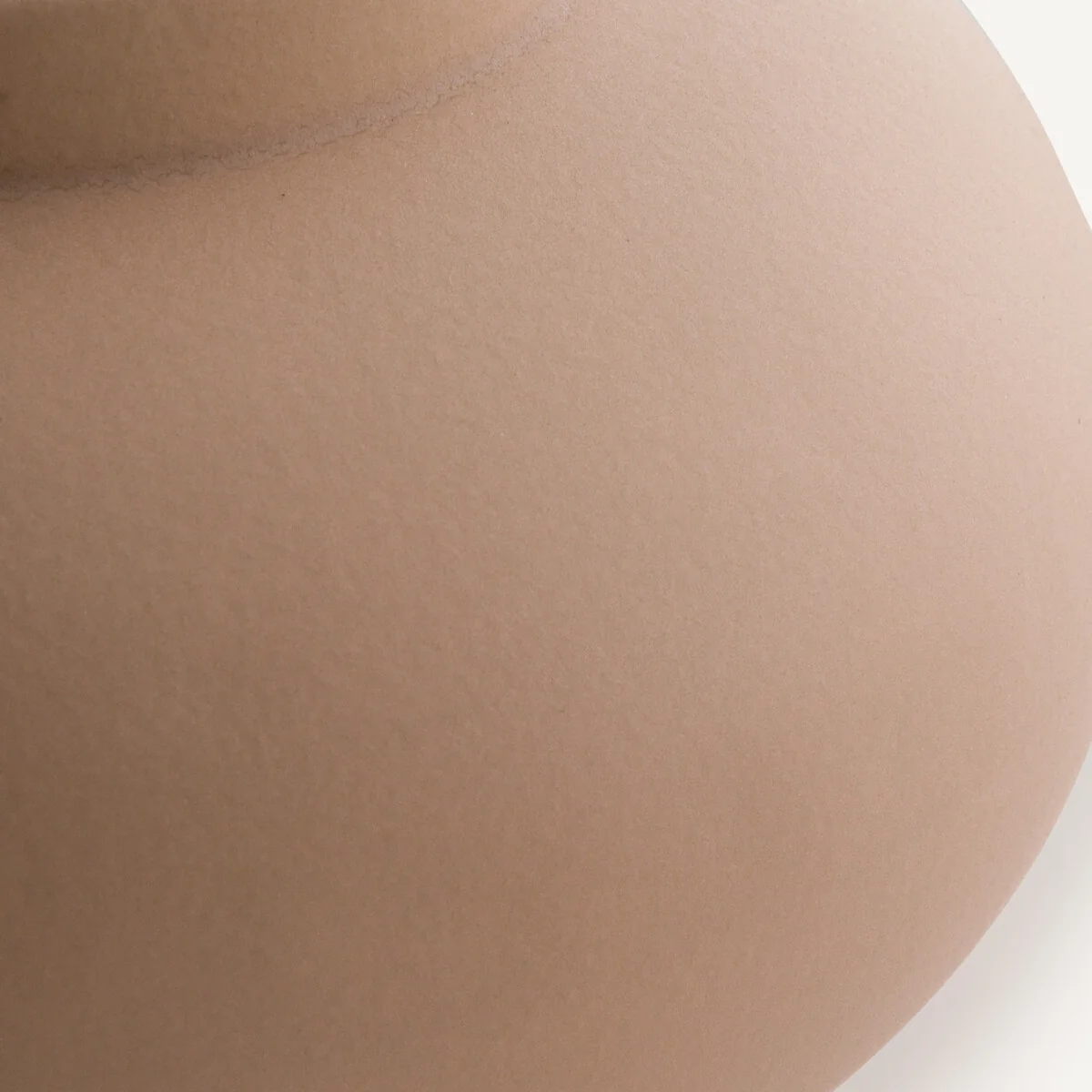 Leccia Ceramic Matte Round Vase – image 4