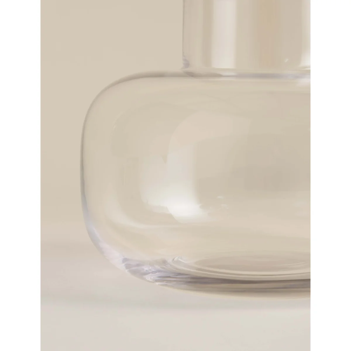 M&S Medium Squat Vase Clear – image 3