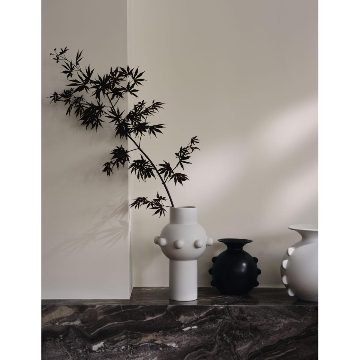 M&S X Kelly Hoppen Scallop Edge Ceramic Bouquet Vase - Black, Black – image 5