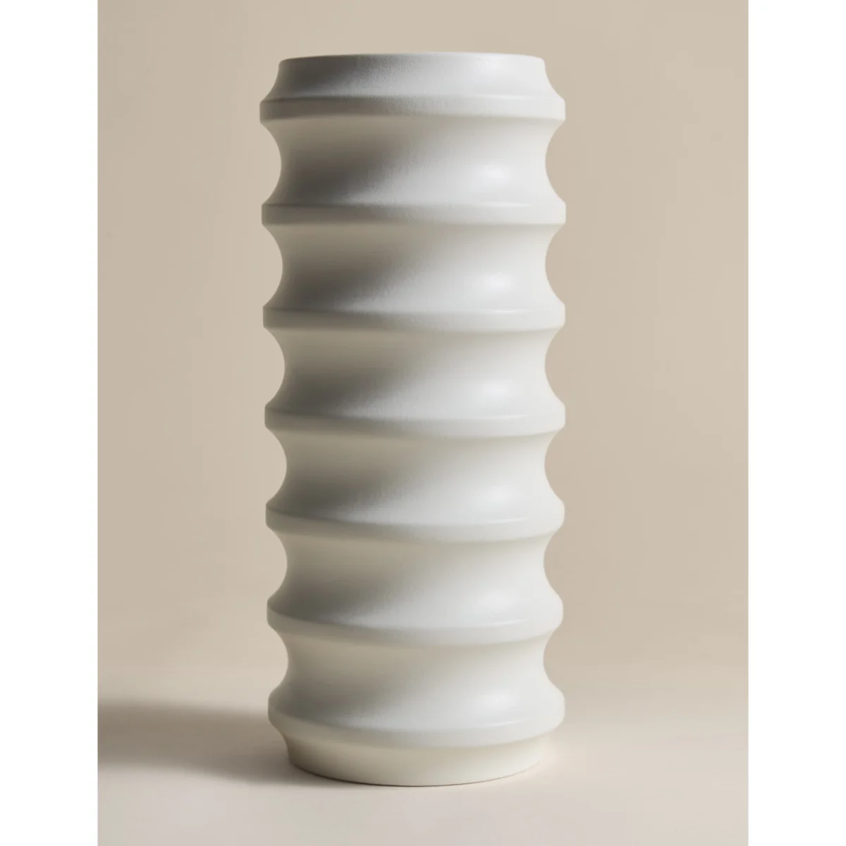 M&S X Kelly Hoppen Tall Ribbed Ceramic Vase White – image 2