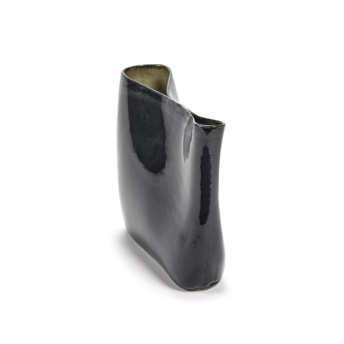 Anita Bas Vase - / H 24 cm - Hand-made by Serax Blue – image 2