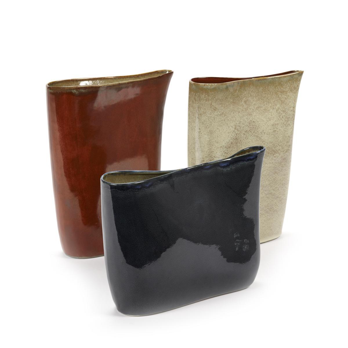 Anita Bas Vase - / H 24 cm - Hand-made by Serax Blue – image 4