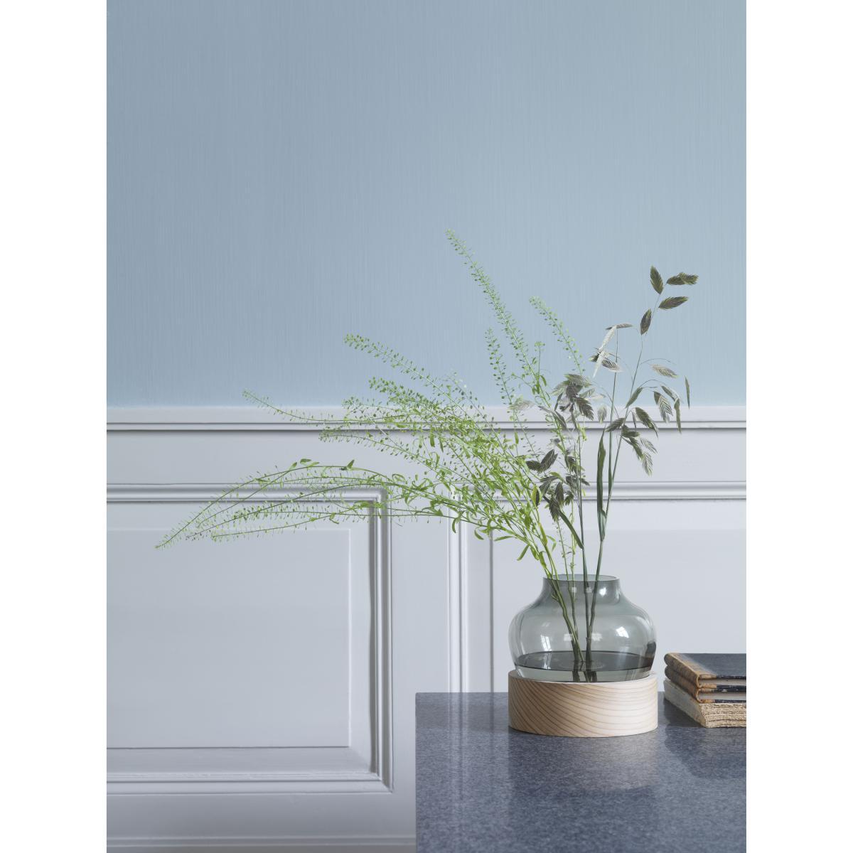 Small Vase - Handblown glass and cedar - H 18,5 cm by Fritz Hansen Transparent/Natural wood – image 2