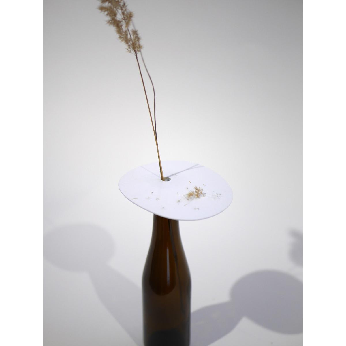 Beer & Add'on Accessory - / For transforming a beer bottle into a single-stem vase by Aequo Design White – image 5