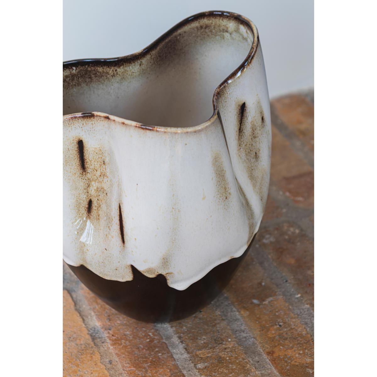 Mette Ditmer By Hand vase small 24.5 cm Off-white – image 4