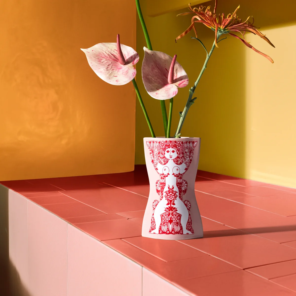 Bjørn Wiinblad Nina vase Pink-red 16.5 cm – image 6