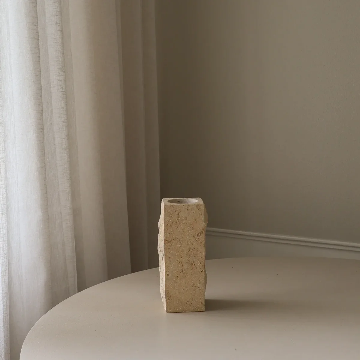 Botané Limestone Edge marble vase Small 25 cm – image 5