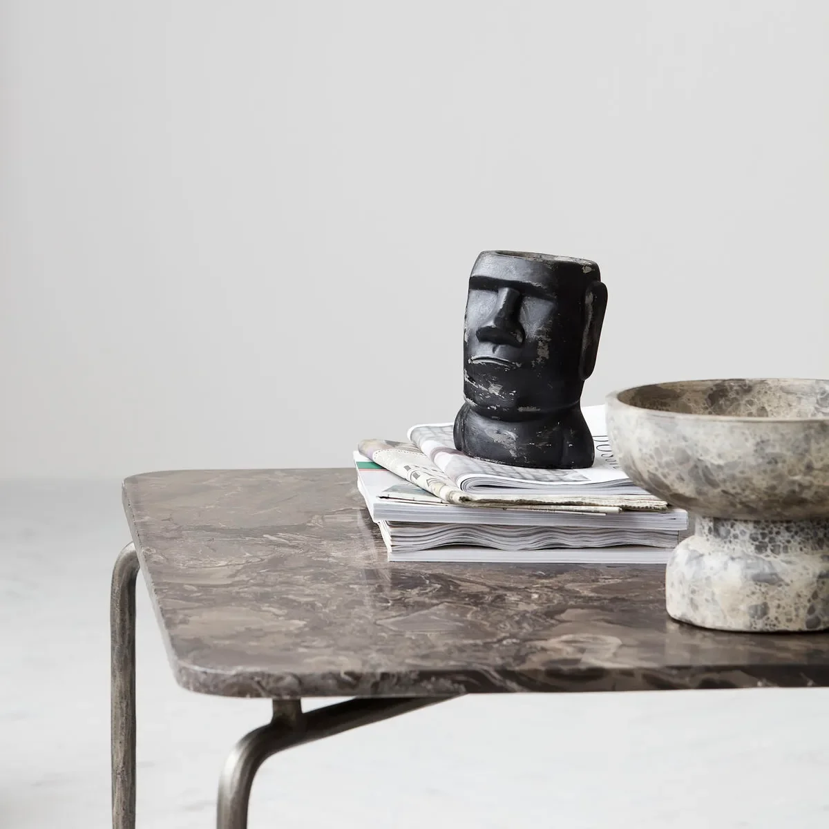 Earth vase 11 cm black – image 3