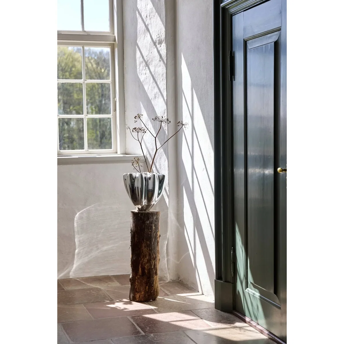 Mette Ditmer Shell vase Large 30 cm Chrome – image 2