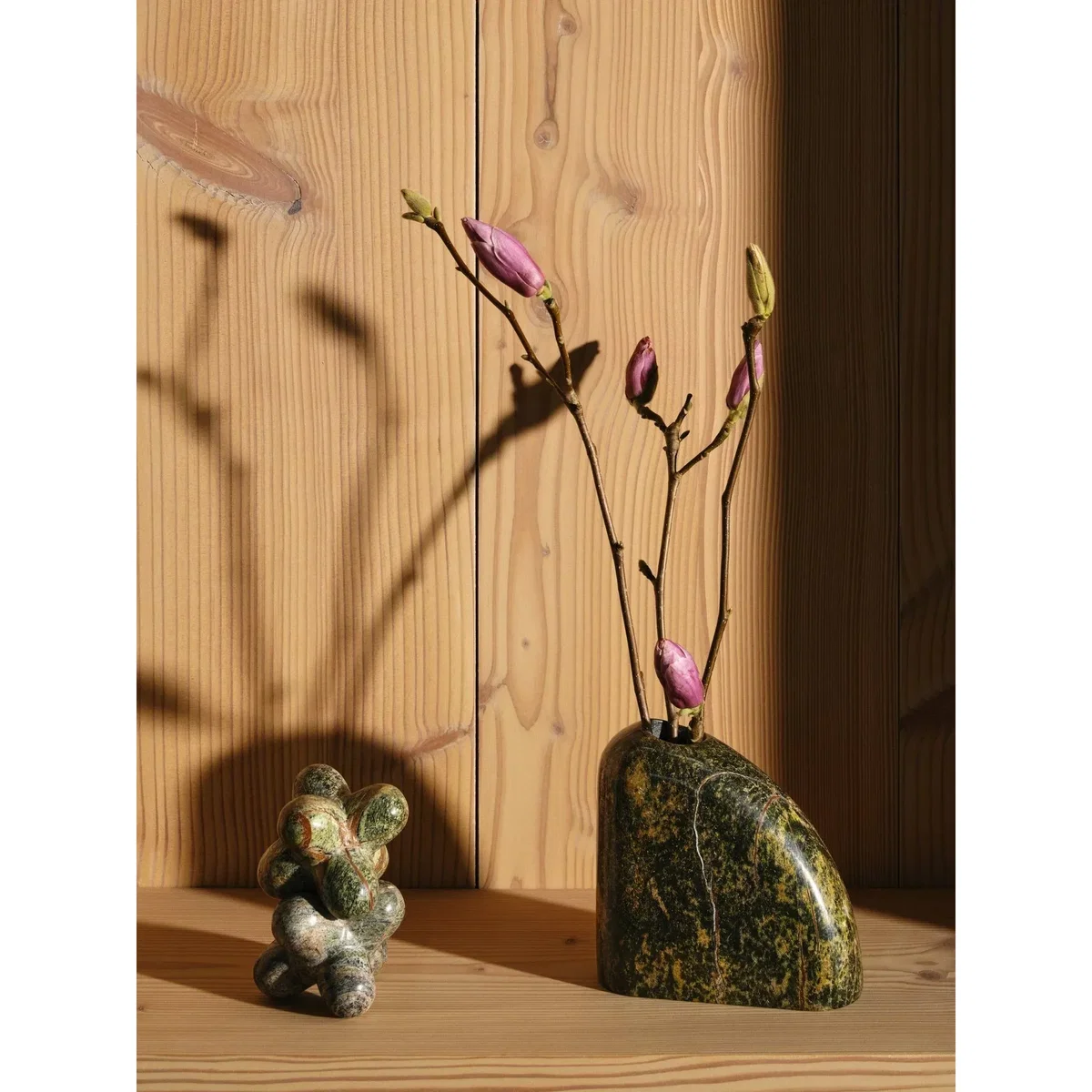 Tom Dixon Boulder vase 17x7x16.2 cm – image 5