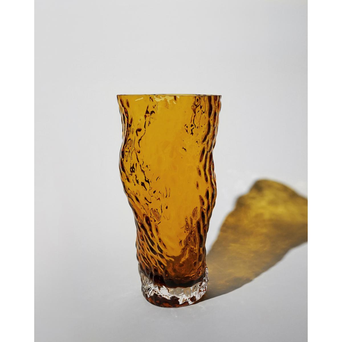Hein Studio Ostrea Rock glass vase 30 cm Amber – image 2