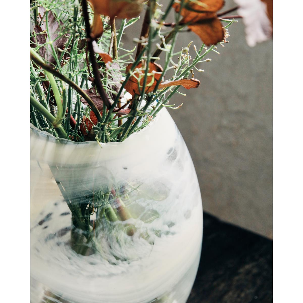 House Doctor Jupiter vase 25 cm Light green – image 5
