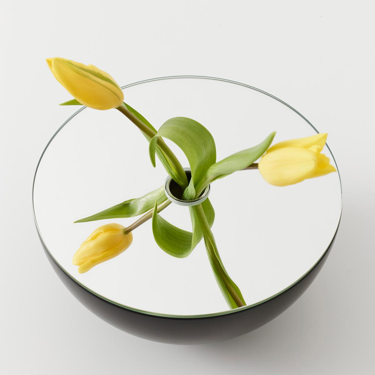 A2 Poem vase Dark green – image 4