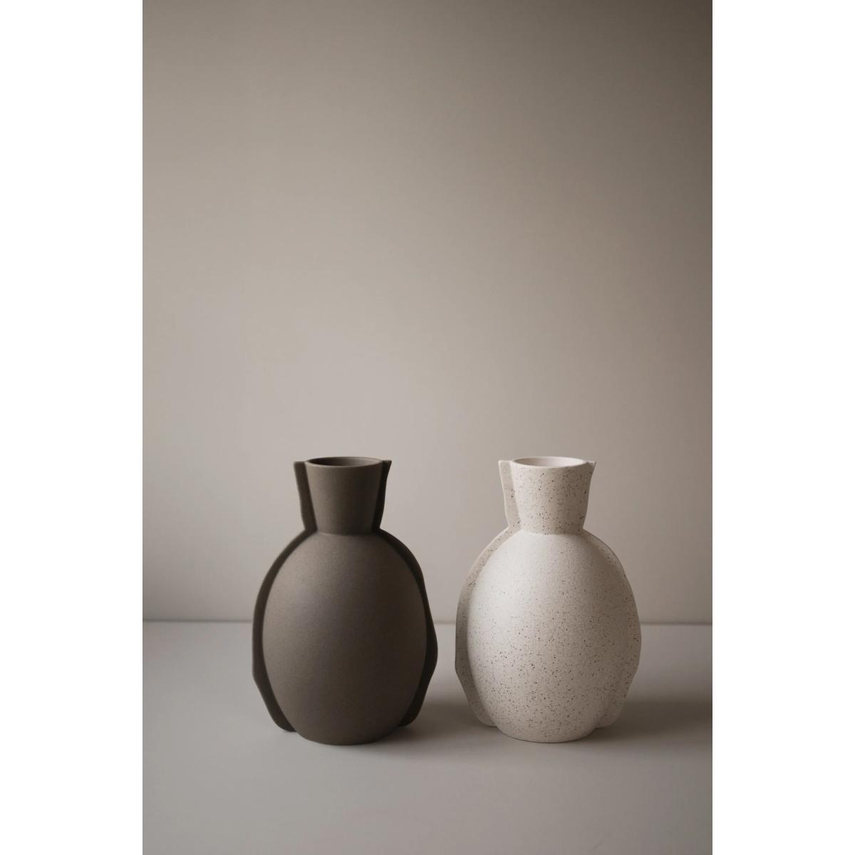 DBKD Edge vase H30 cm Taupe – image 2