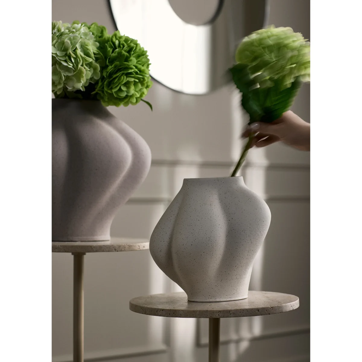 AYTM Saltare vase Cream Ø15x25 cm – image 4