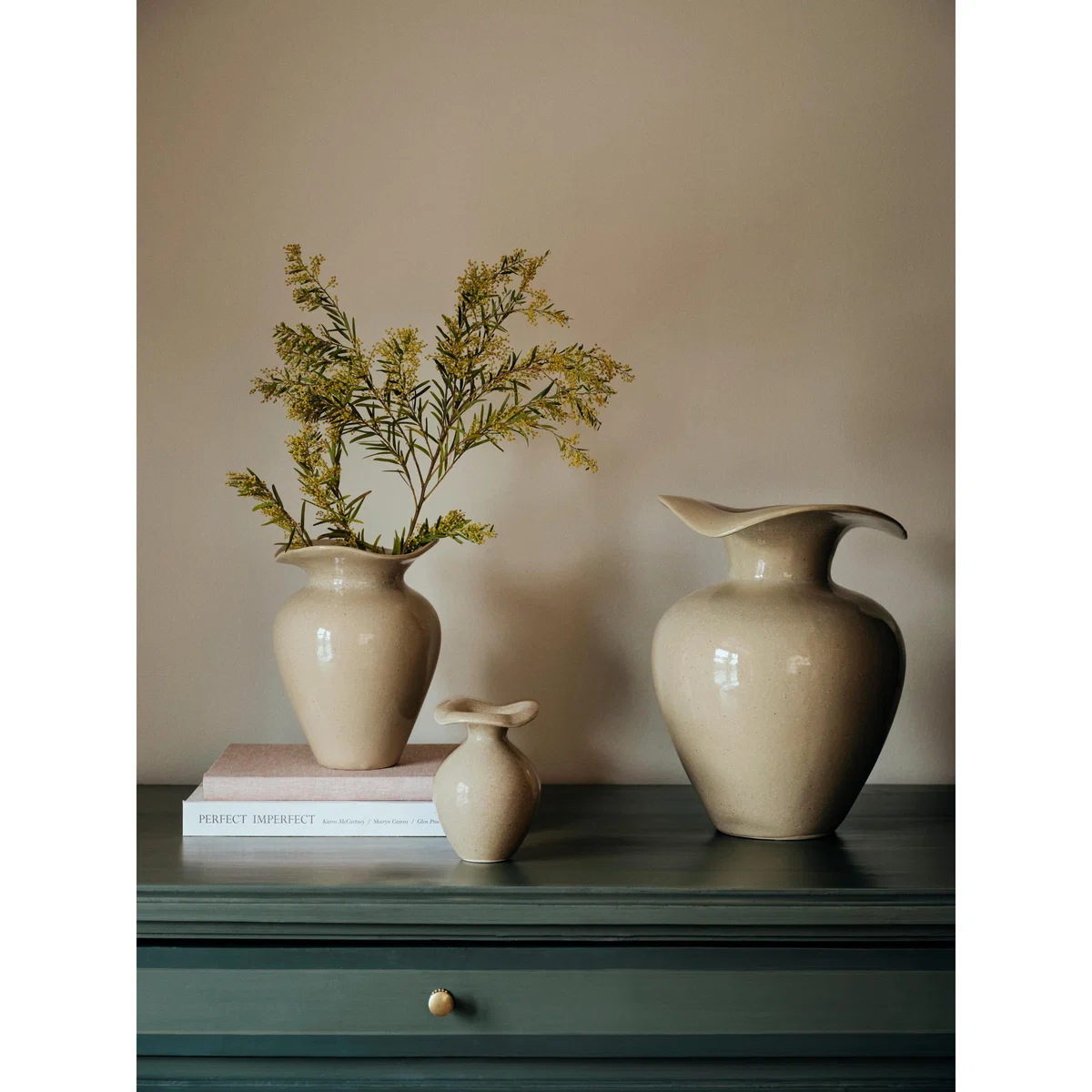 Broste Copenhagen Florentina vase S 22.5 Beige – image 2