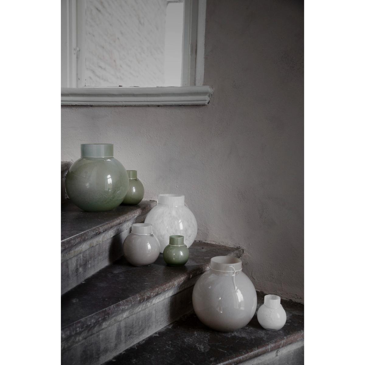 ERNST Ernst glass vase round green H25 cm Ø24 cm – image 2