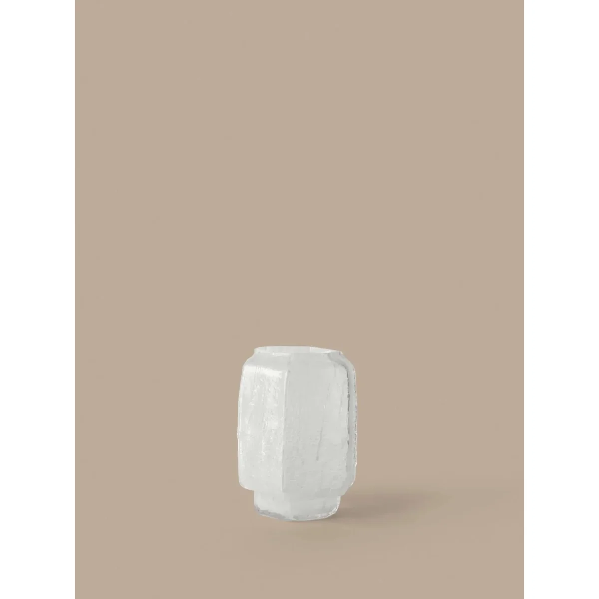 Ferm Living Mokuri vase White 25 cm – image 3