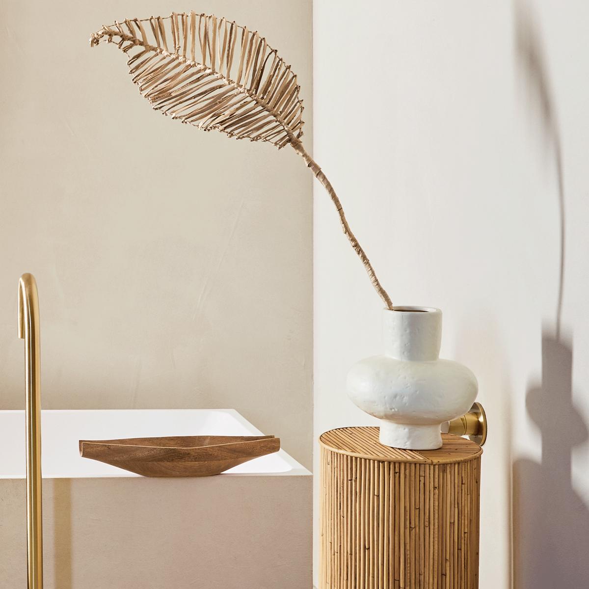 Arty vase 23 cm Off white – image 2
