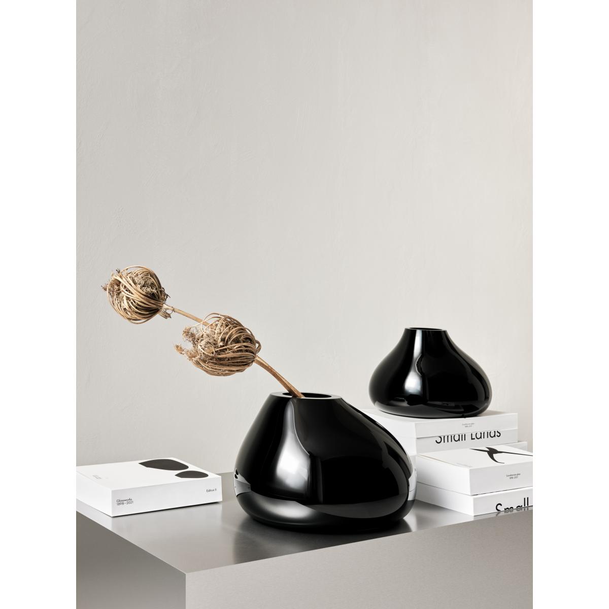 Orrefors Ebon vase 190 mm Black – image 4