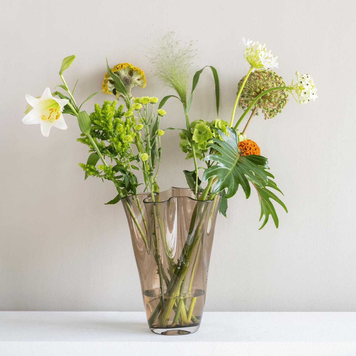 Waves vase 32 cm Taupe – image 2