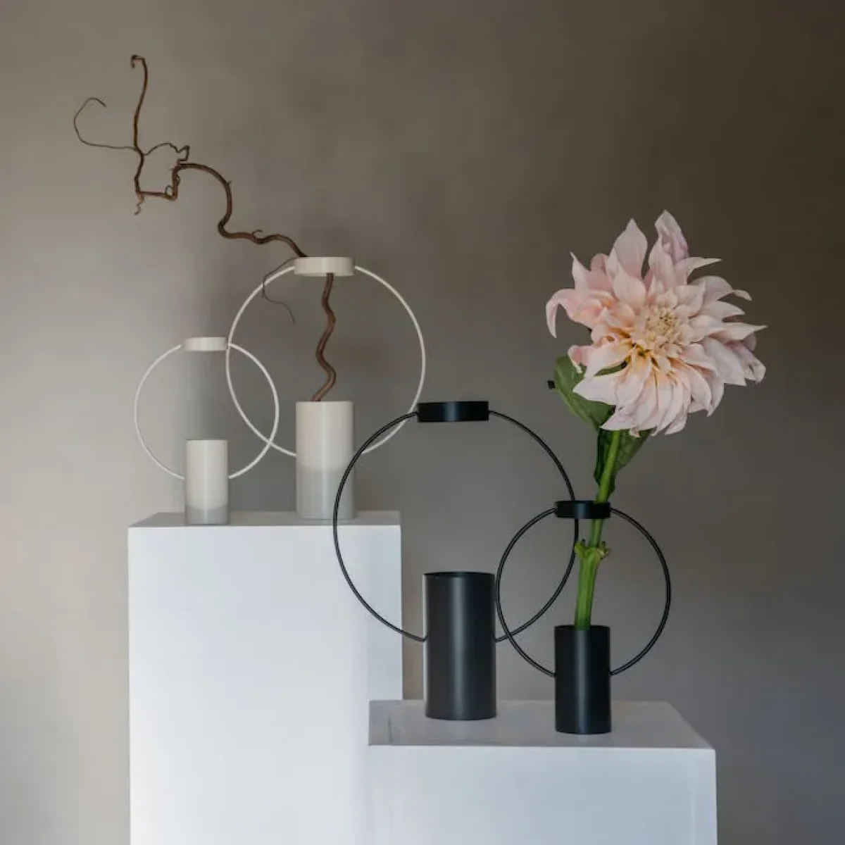 Moon vase 21 cm sand – image 4