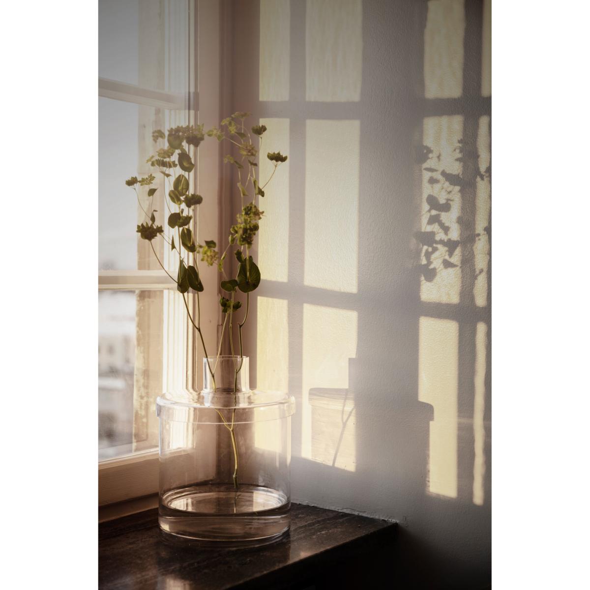 Ernst glass vase clear Ø16 cm – image 2