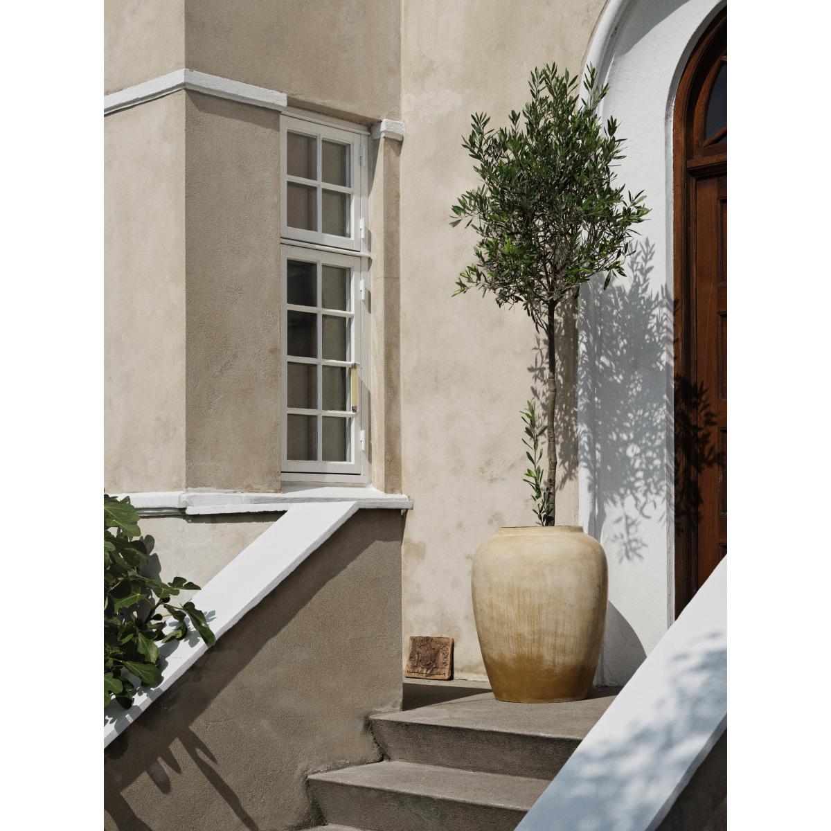 Broste Copenhagen Ray floor vase Ø50 cm Antique beige – image 2
