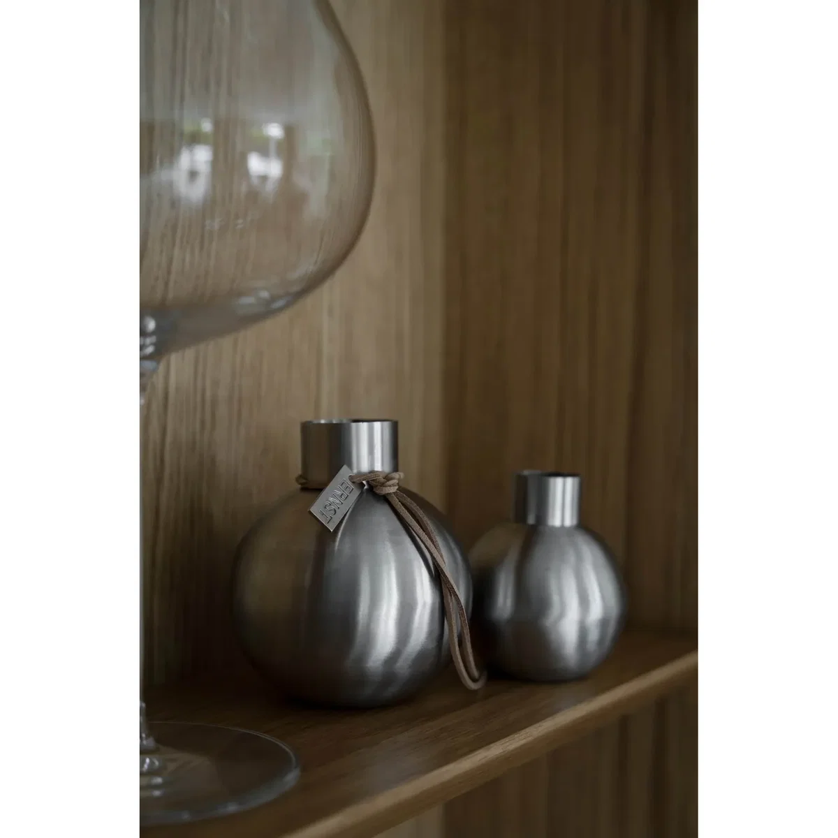 ERNST Ernst brushed steel vase Ø7.5x9.5 cm – image 4