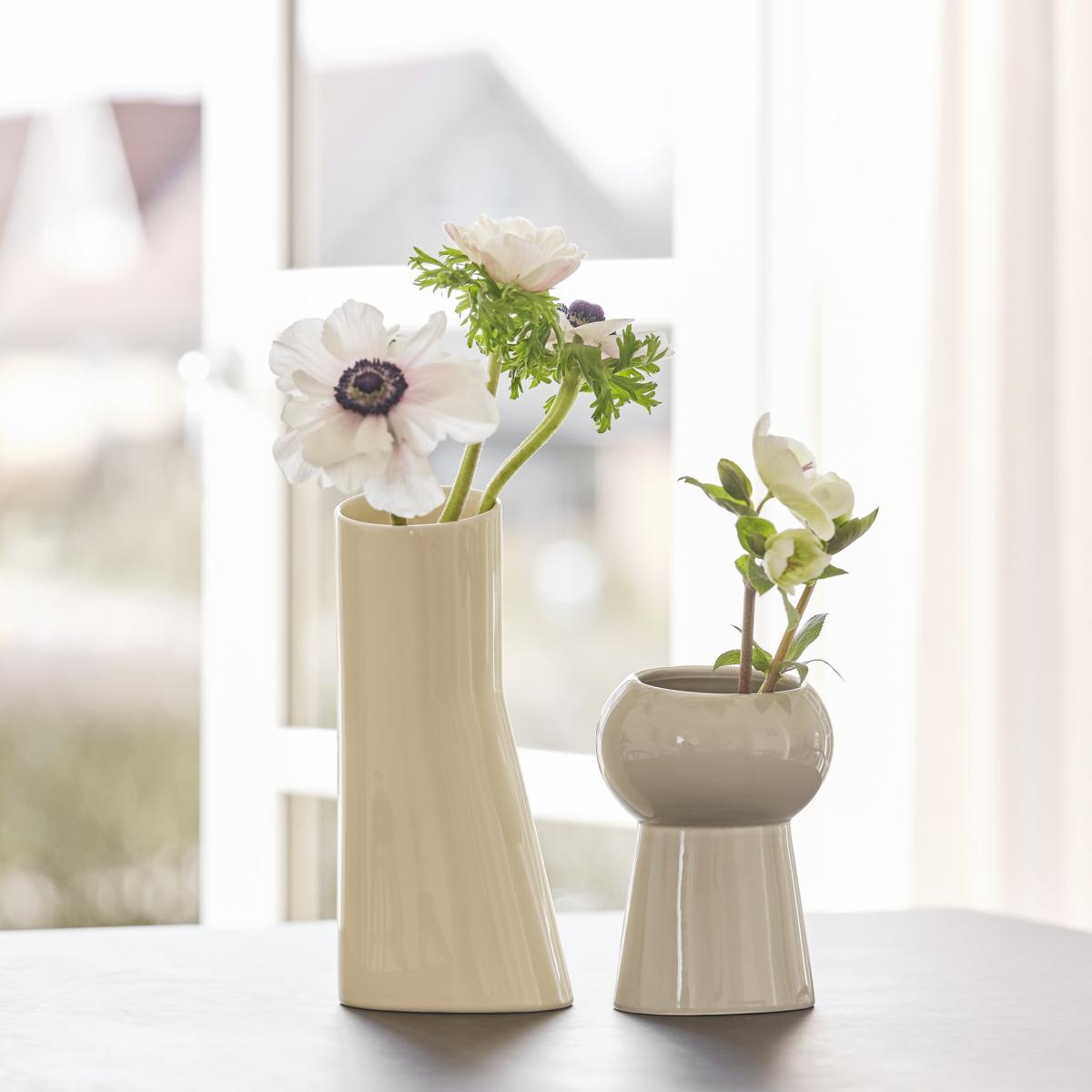 Oval vase no. 67 Vanilla – image 6