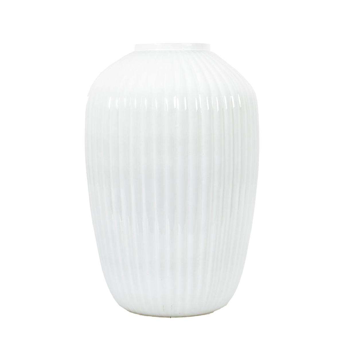 Gallery Interiors Freda Vase in White / Medium – image 4