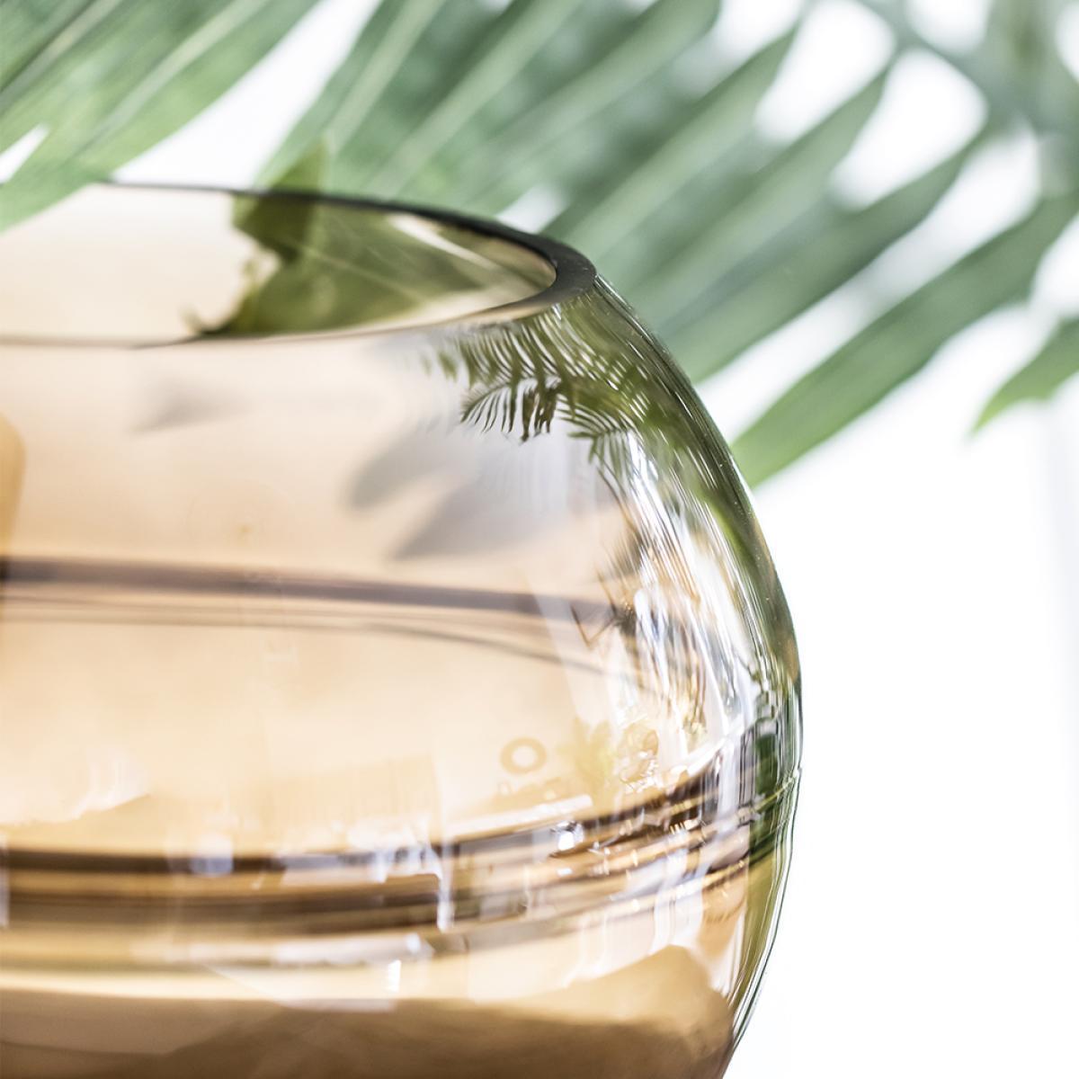Olivia's Amber Round Vase | Outlet – image 4