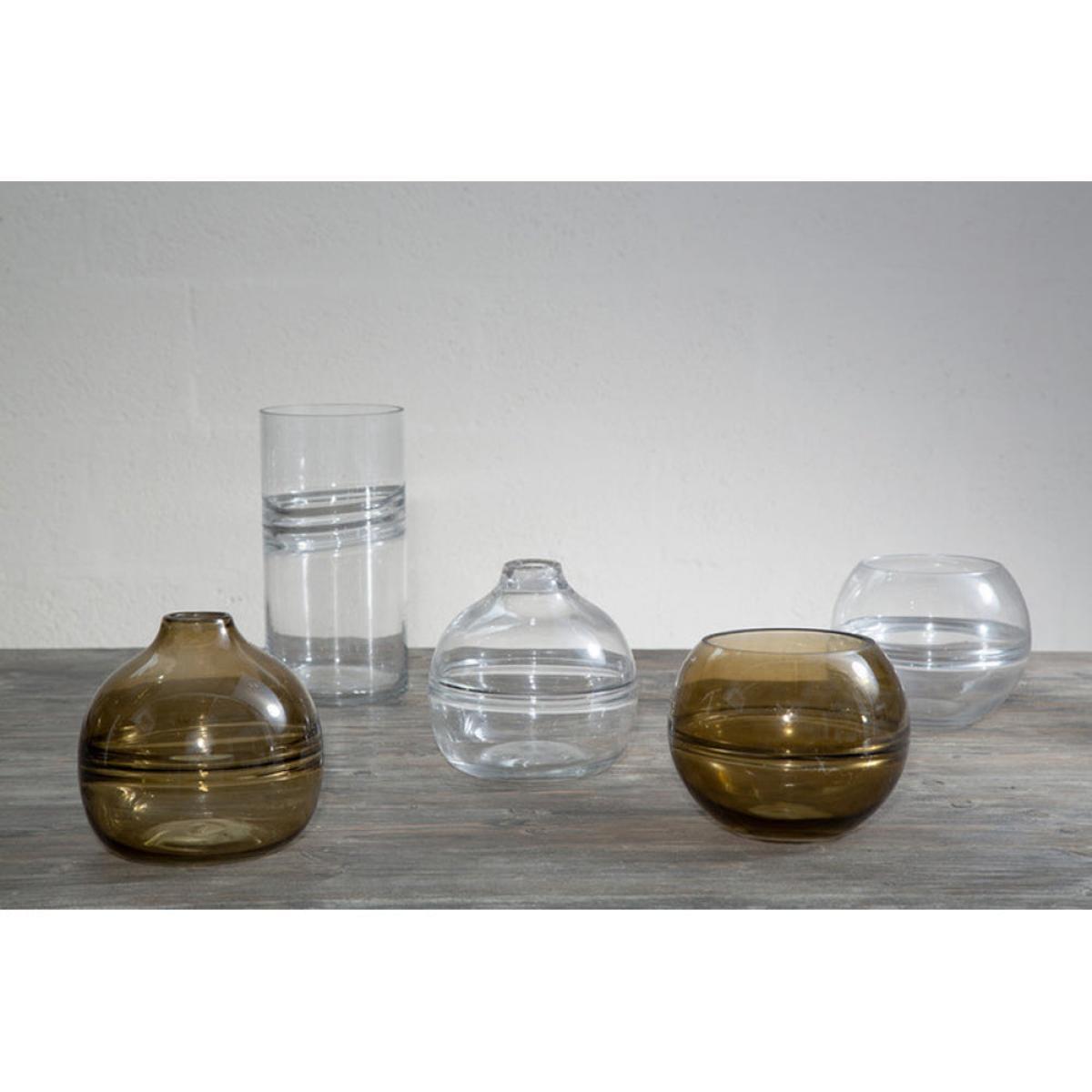 Olivia's Amber Round Vase | Outlet – image 7