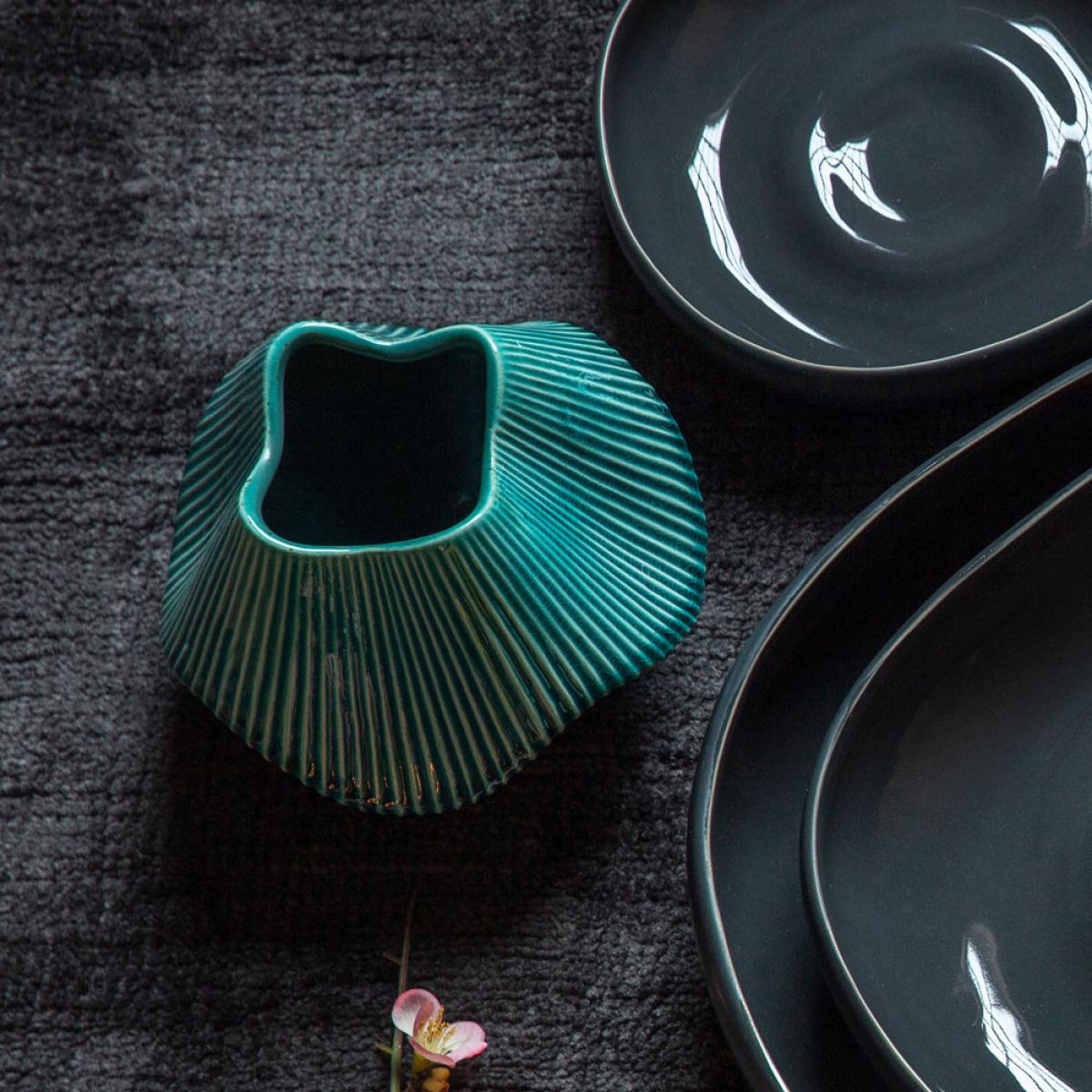 Gallery Direct Raverio Ocean Vase / Large – image 10
