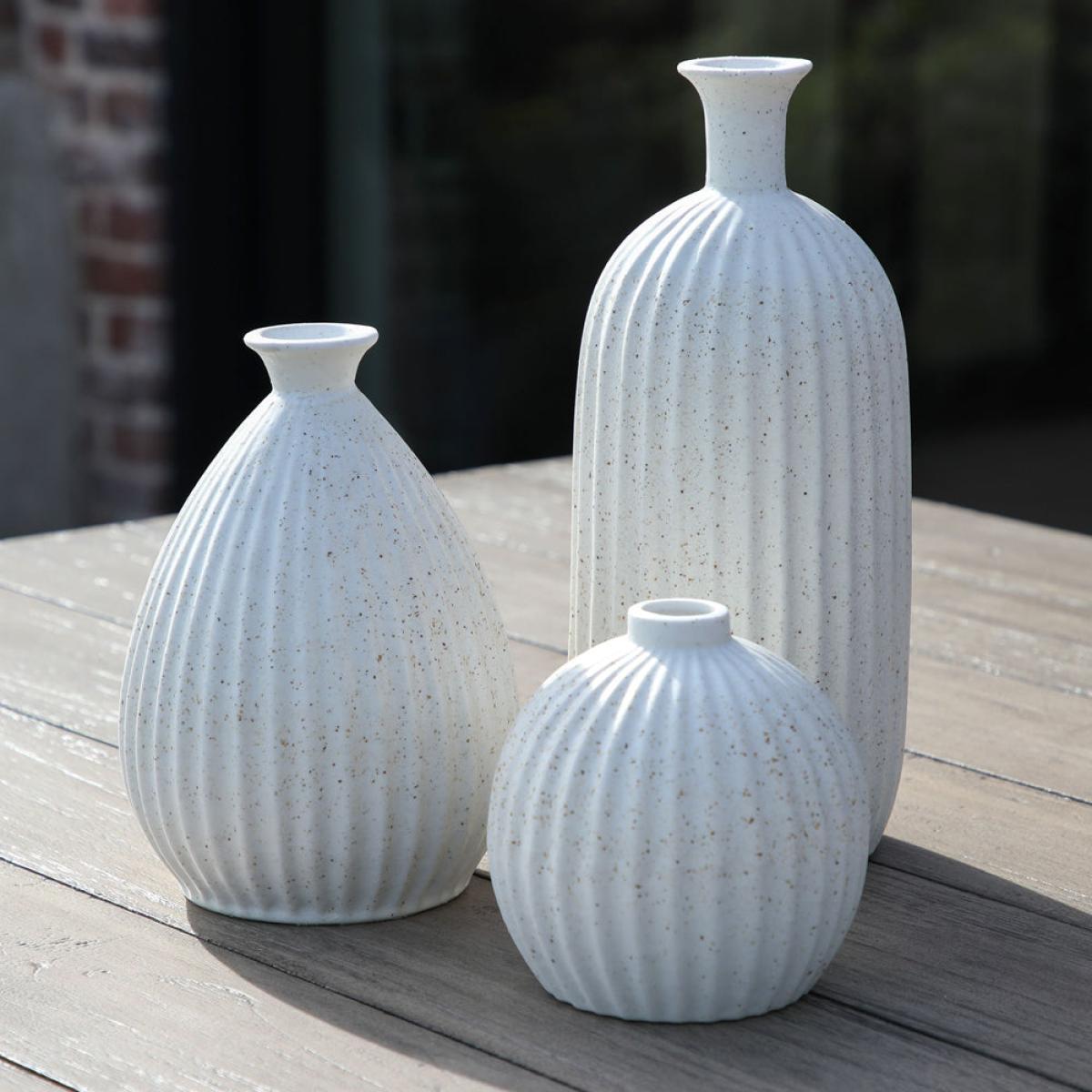 Gallery Interiors McIver Vase Cream / Large – image 3