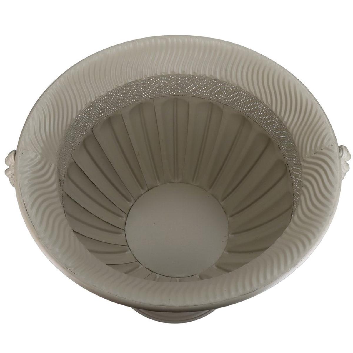 Libra Interiors Lola Planter in Metal Ivory – image 3