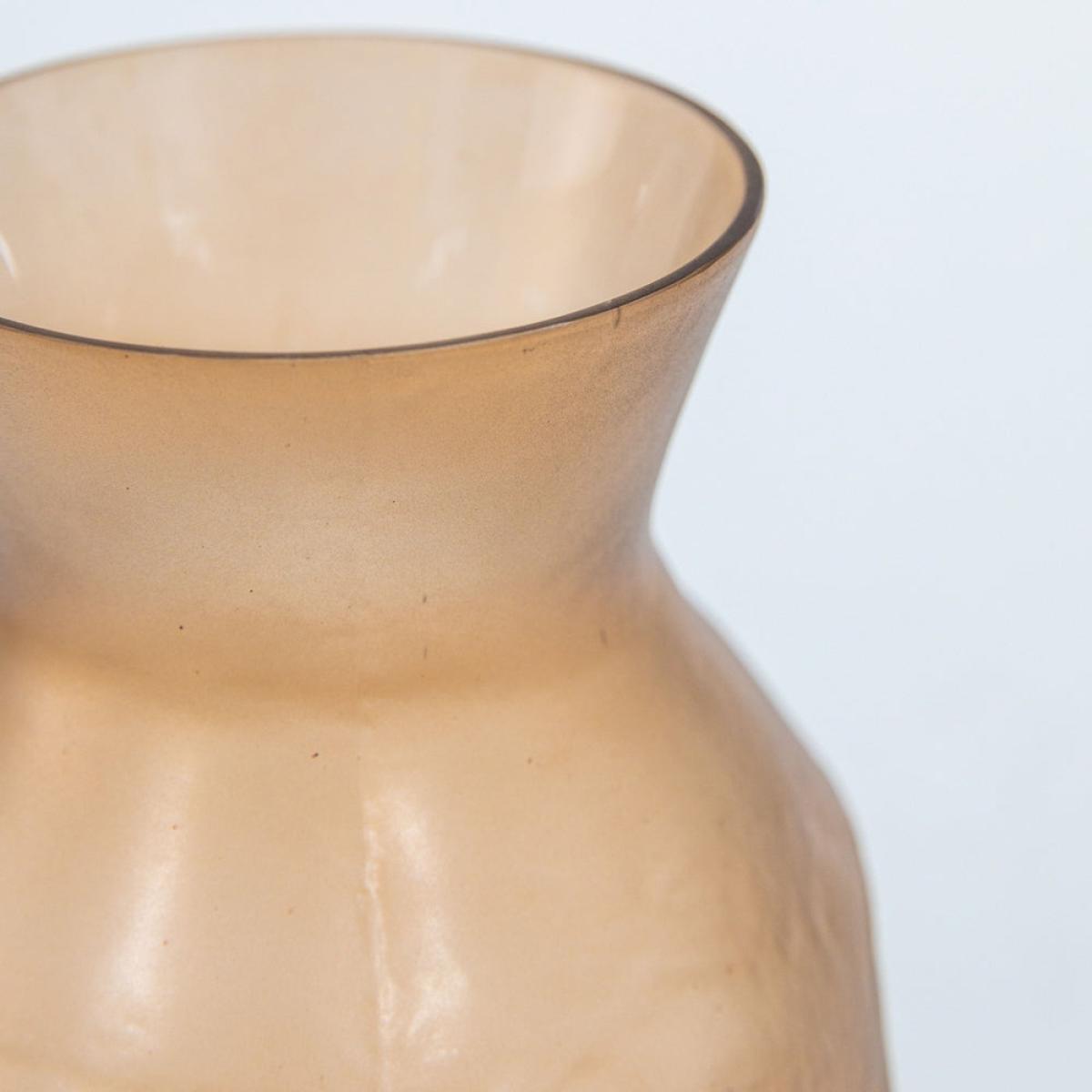 Gallery Interiors Hamilton Vase Brown / Large – image 4