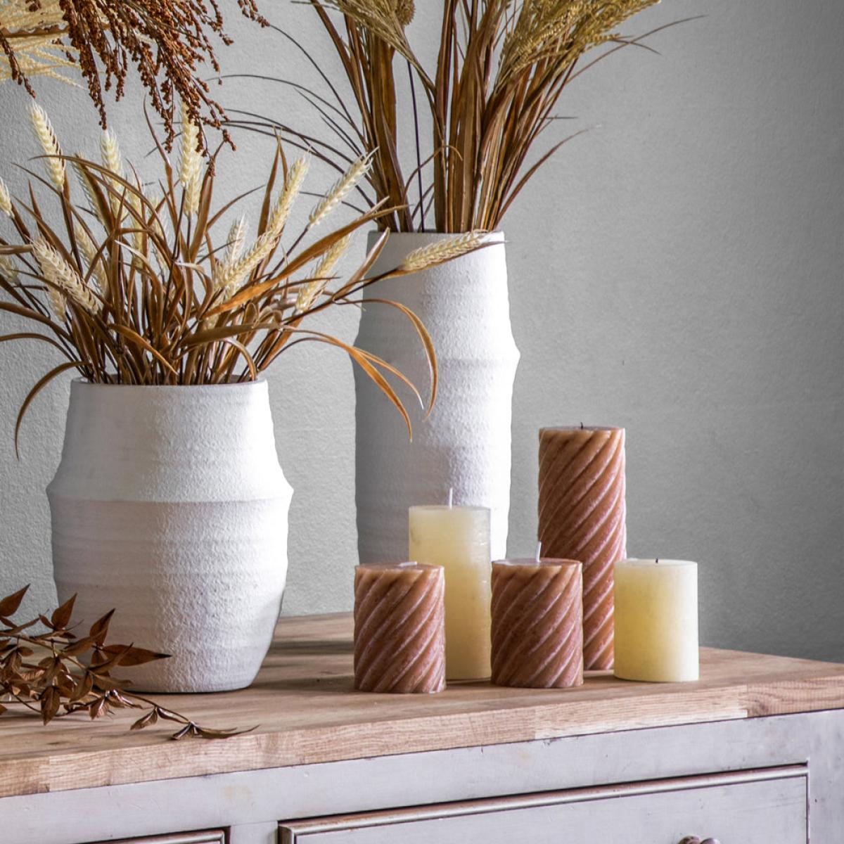 Gallery Interiors Larson Vase White Small – image 1