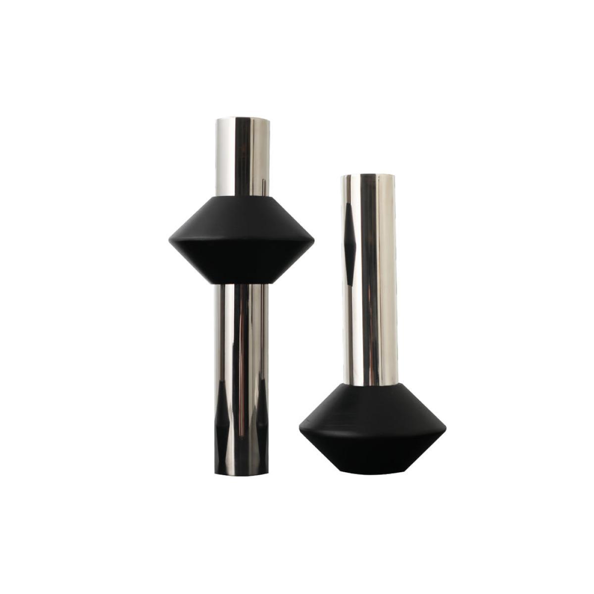 Liang and Eimil Ruma I Vase – image 2