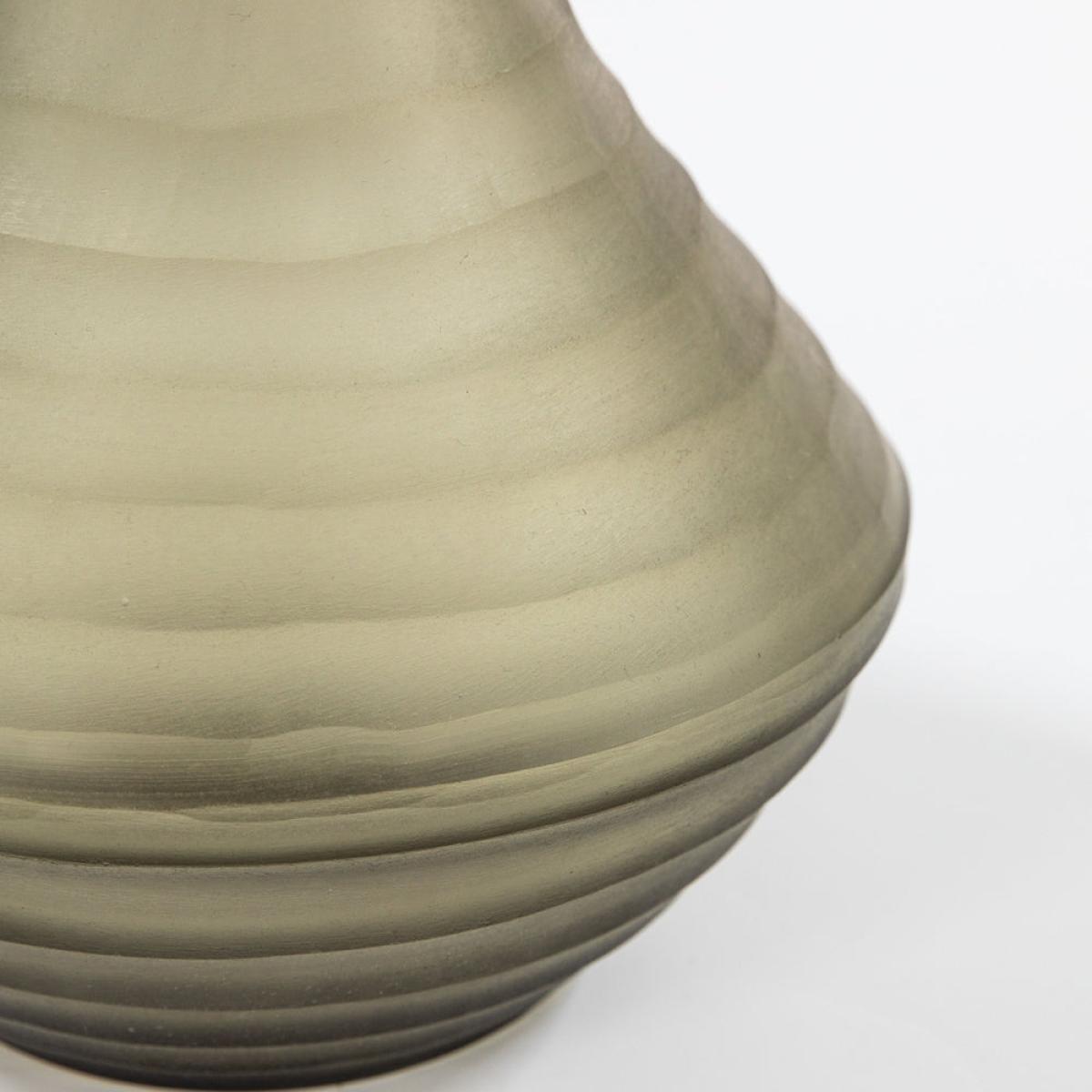 Gallery Interiors Ulrich Vase Dusty Light Brown / Large – image 6
