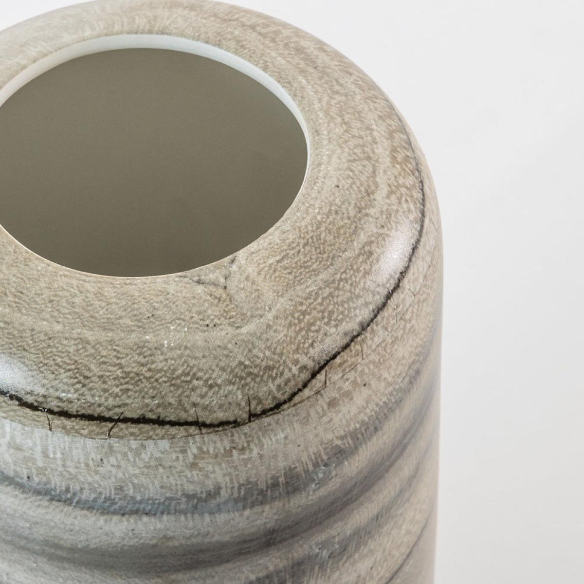 Gallery Interiors Bullock Vase Natural – image 3