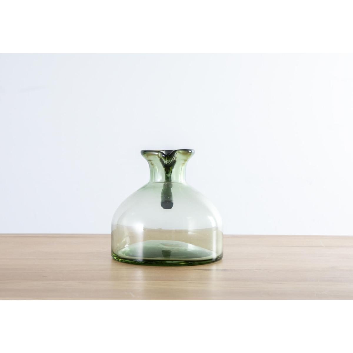 Cicilla Vase with Handle, Small – image 4