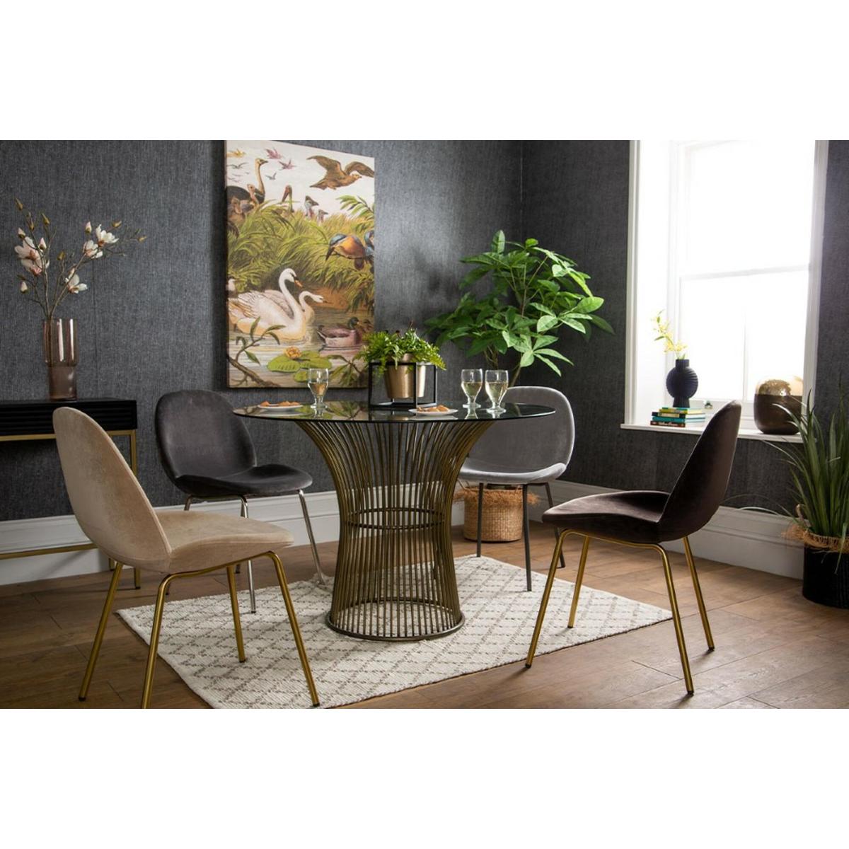 Dhruv Textured Vase – image 2
