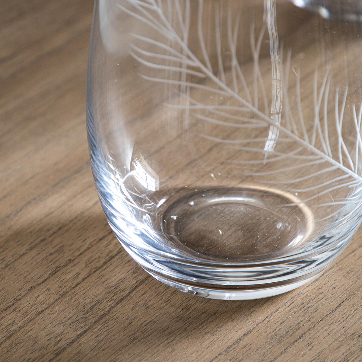 Quill Vase Clear, Medium – image 3