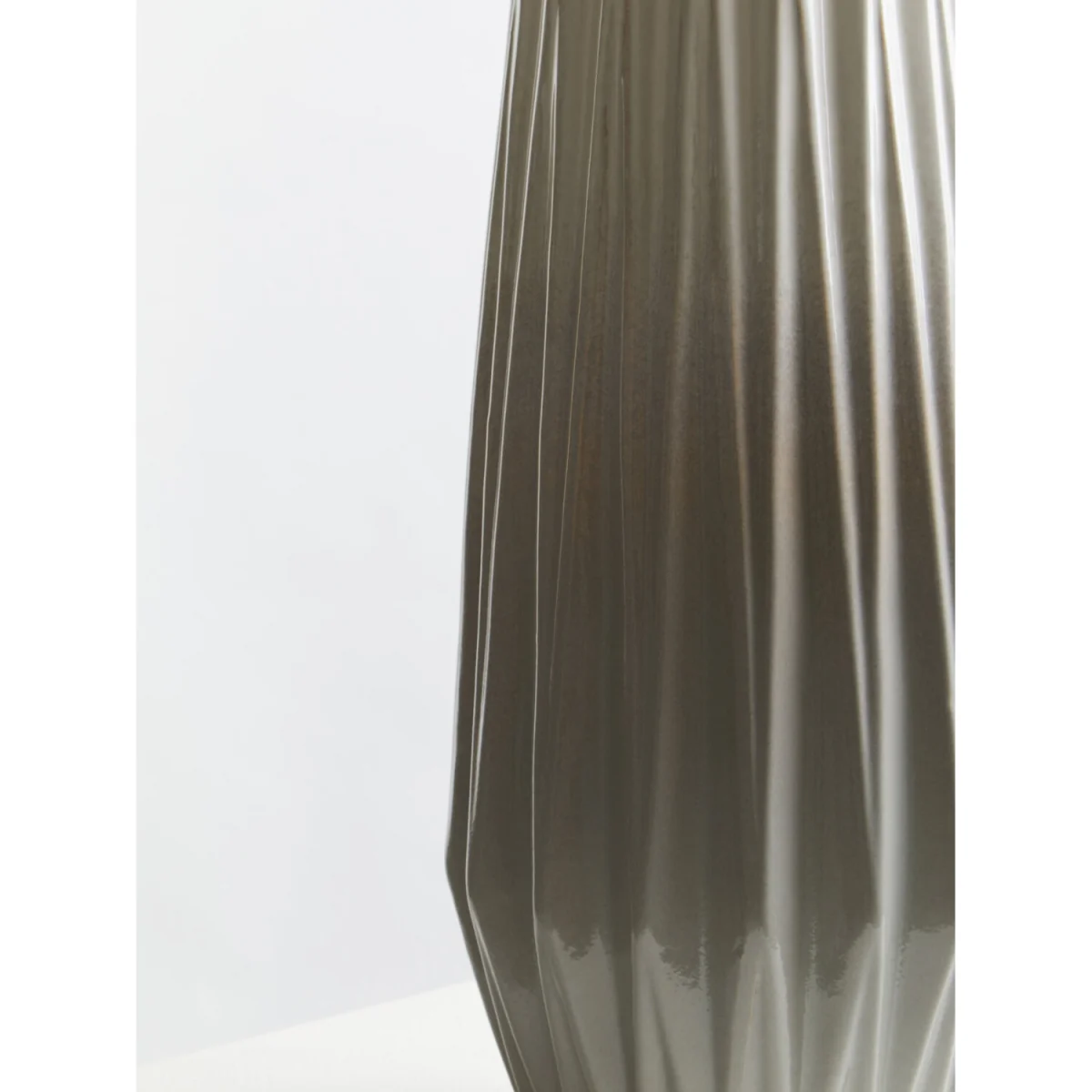 Salvo Large Ceramic Vase – image 5
